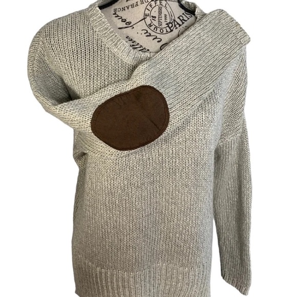 Alya women’s medium beige sweater - Picture 10 of 10